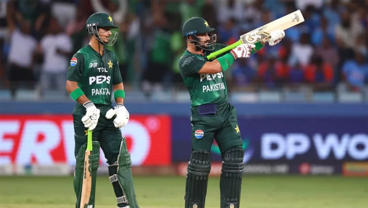 পাকিস্তান দলে ডাক পেলেন বিপিএলে খেলা ৭ ক্রিকেটার 